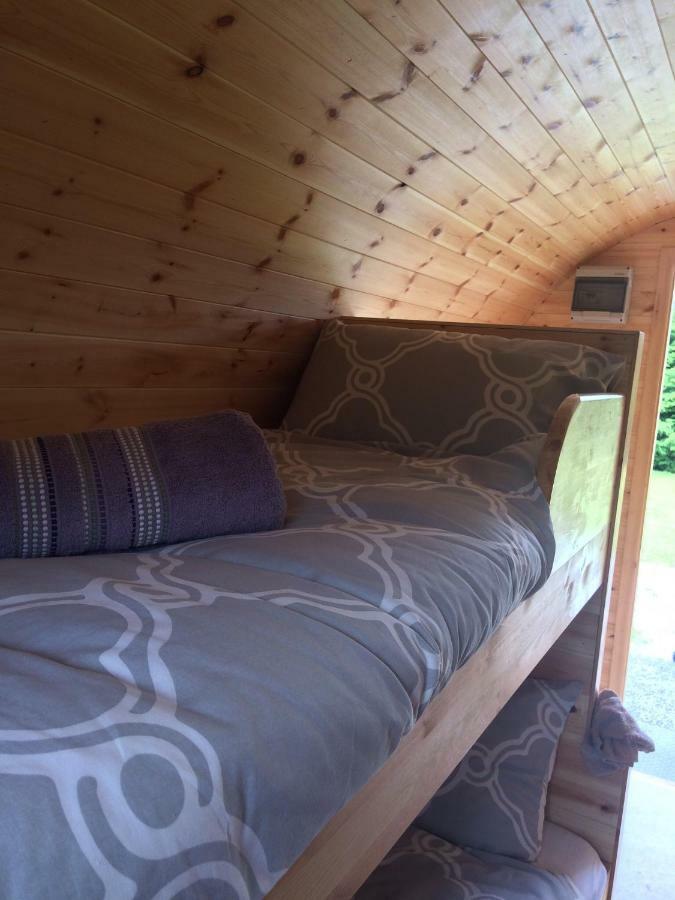 Hotel Coach Field Camp Exterior foto
